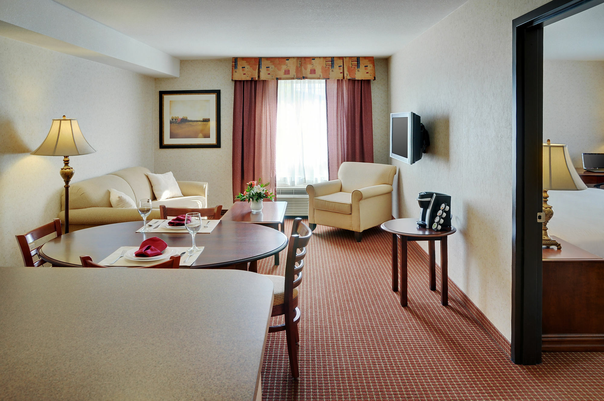 Pomeroy Inn & Suites Fort St. John Esterno foto